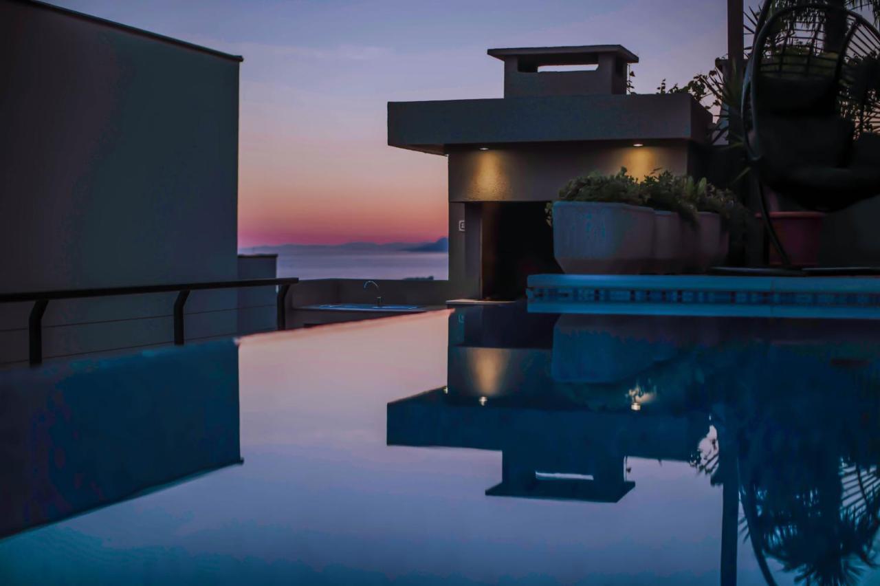 Apartment With Private Pool "Patricia" Makarska Kültér fotó