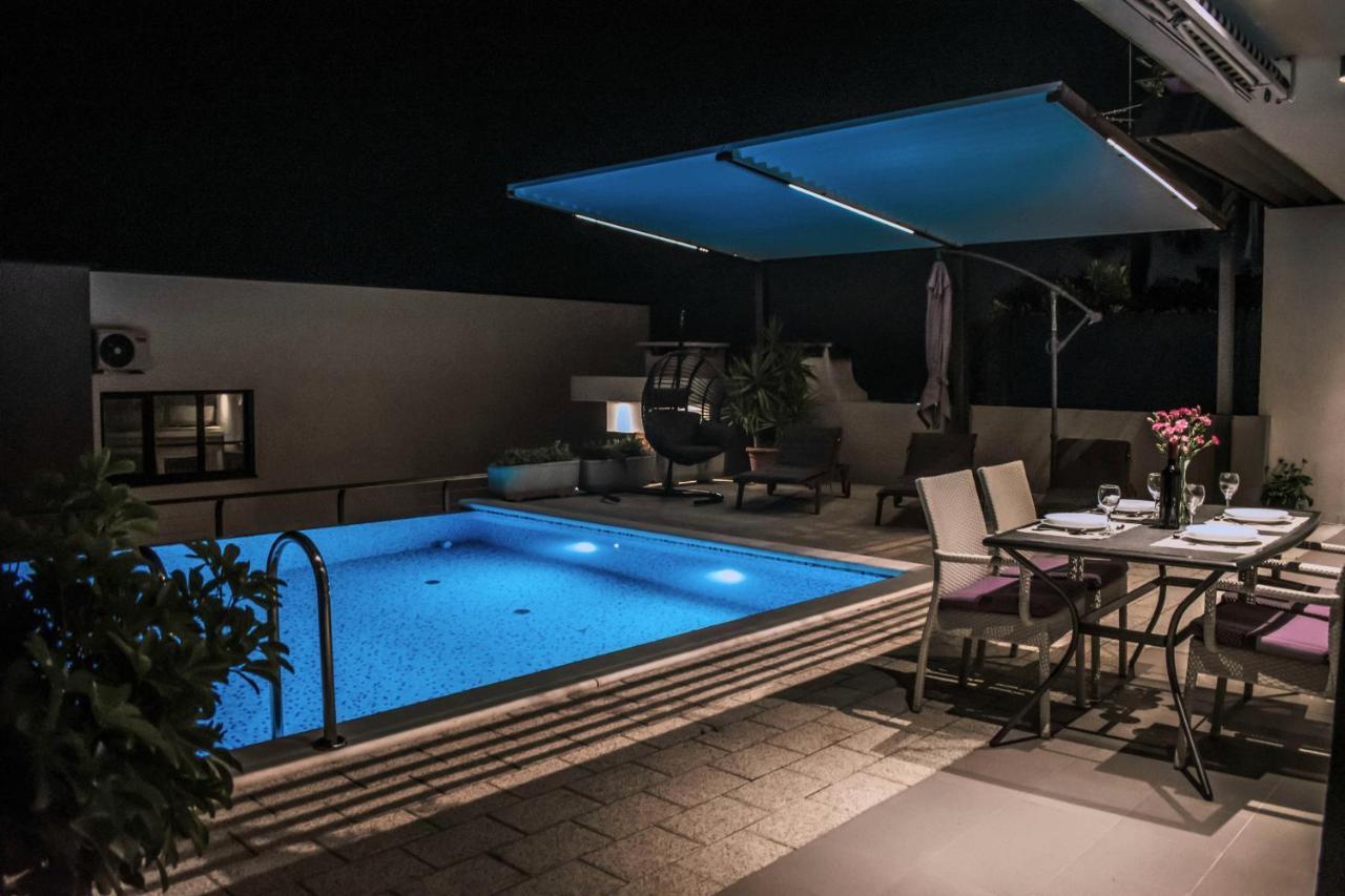 Apartment With Private Pool "Patricia" Makarska Kültér fotó