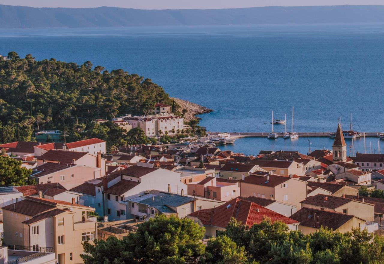 Apartment With Private Pool "Patricia" Makarska Kültér fotó